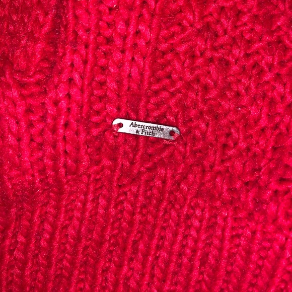 Red A&F Sweater - Picture 2 of 3